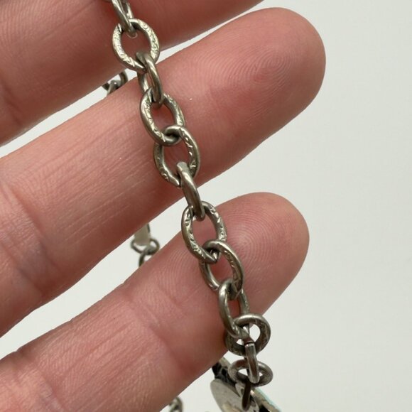 Vintage-Style Turquoise Resin Pendant Necklace With Silver-Tone Chain & Floral D - Picture 5 of 8